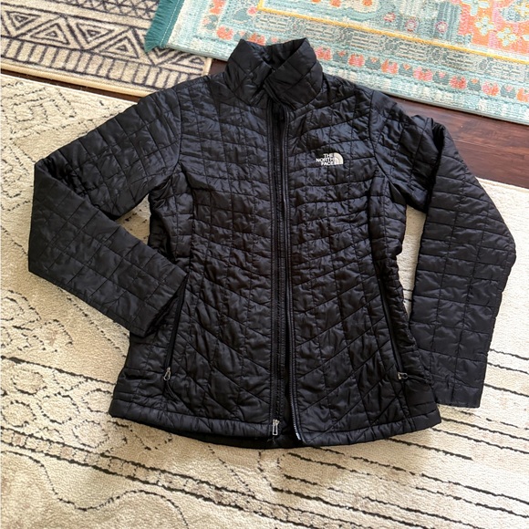 North face thermoball size small black - Picture 1 of 9